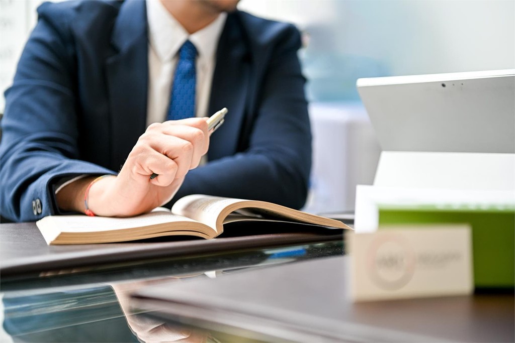 ¿Qué derechos tienes al solicitar la custodia compartida de tus hijos tras un divorcio?