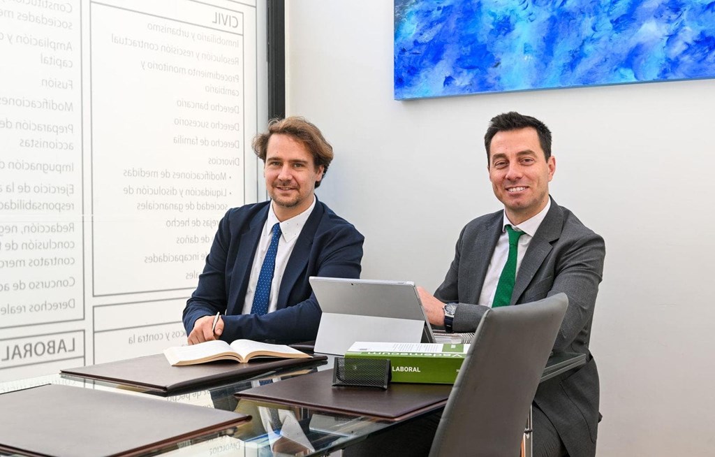 ¿Qué derechos tienes si tu empresa no te proporciona las condiciones de trabajo seguras necesarias durante una baja por accidente?